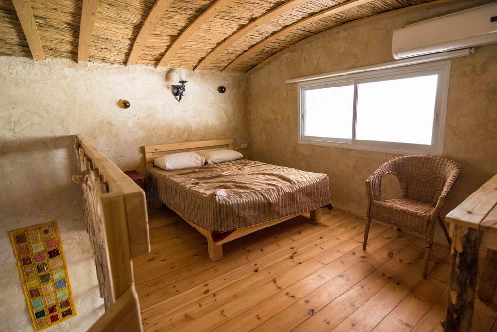 Kfar Hanokdim - Glamping & Camping Arad Room photo